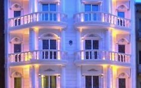 Darkmen Hotel 2